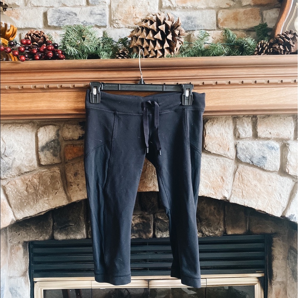 Lululemon cropped leggings